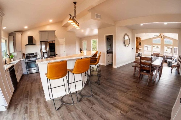Royal Gorge Cabins image 18